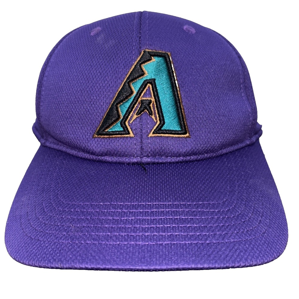MLB‎ Arizona Diamondback Logo Print Vintage Purple OSFA Snapback